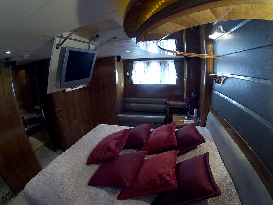 Elegance 70