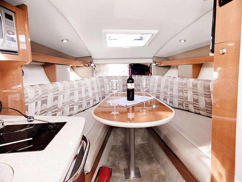 Chaparral 250 Signature