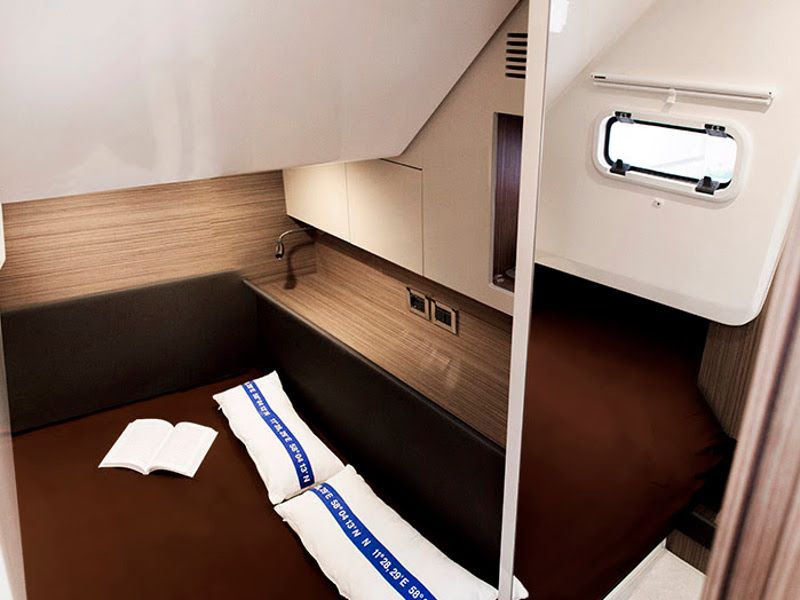 Azimut Atlantis 34