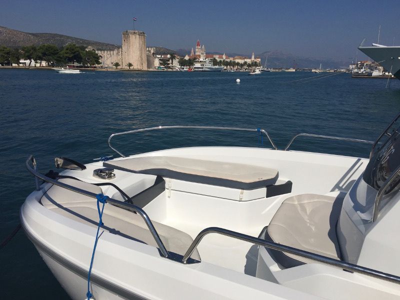 Beneteau Flyer 6 Space Deck