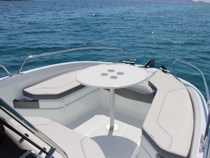 Beneteau Flyer 6 Space Deck
