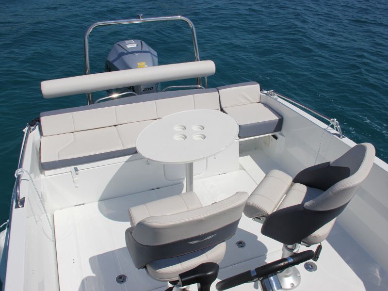 Beneteau Flyer 6 Space Deck