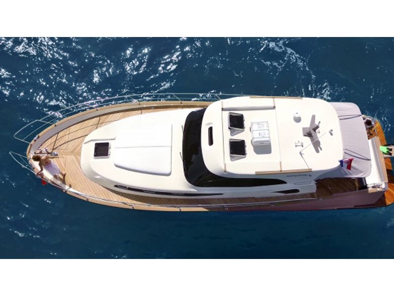 Monachus ISSA 45