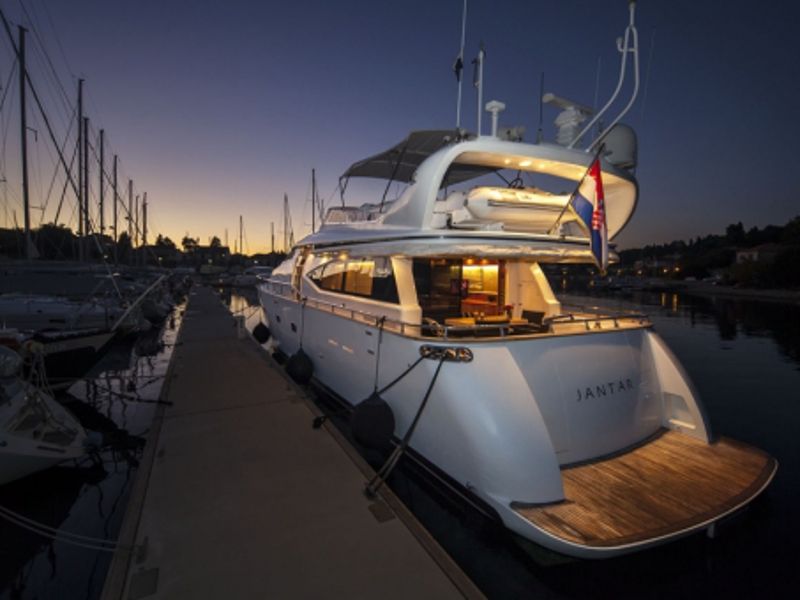 Maiora 20
