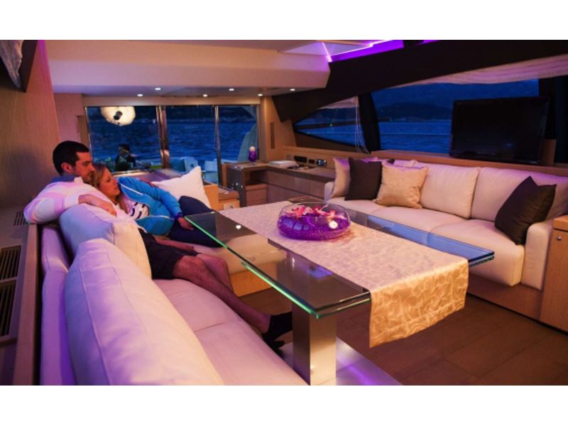 Ferretti 620