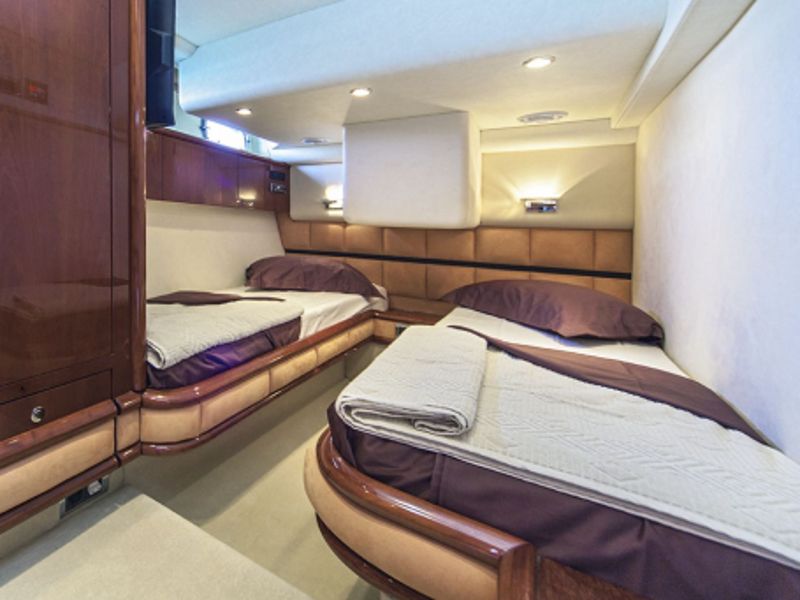 Fairline Squadron 58