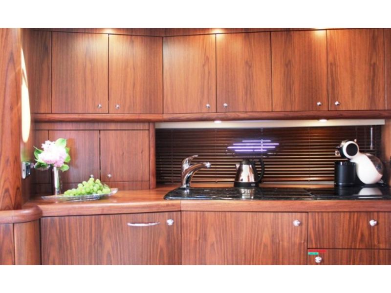 Sunseeker Portofino 53