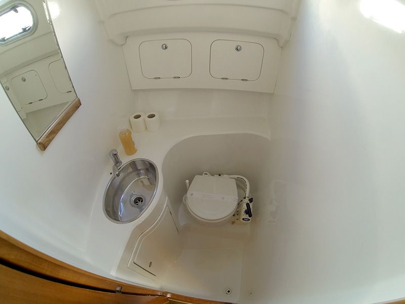 Adria Vektor 1002