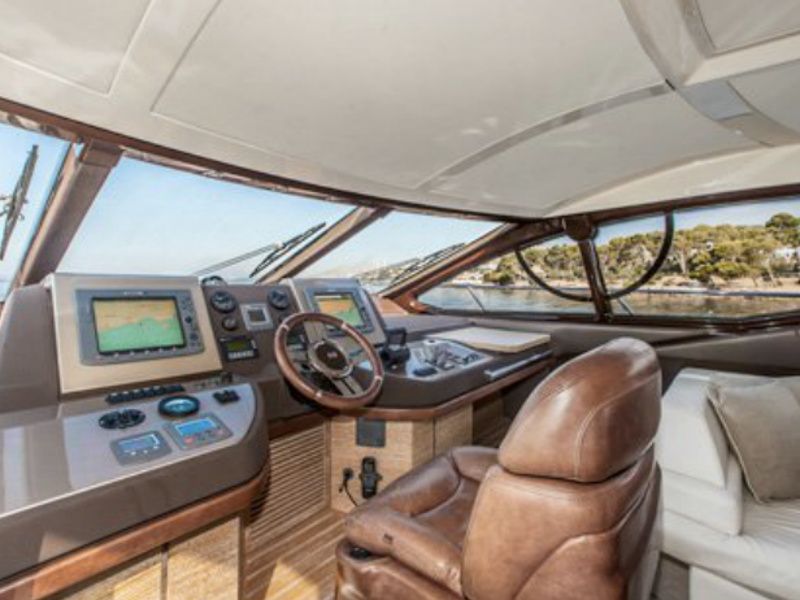 Azimut 58