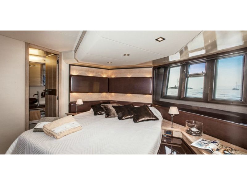 Azimut 58
