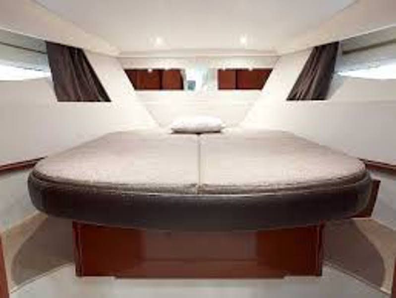 Jeanneau Leader 10