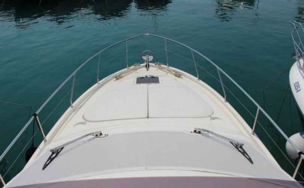 Ferretti 460