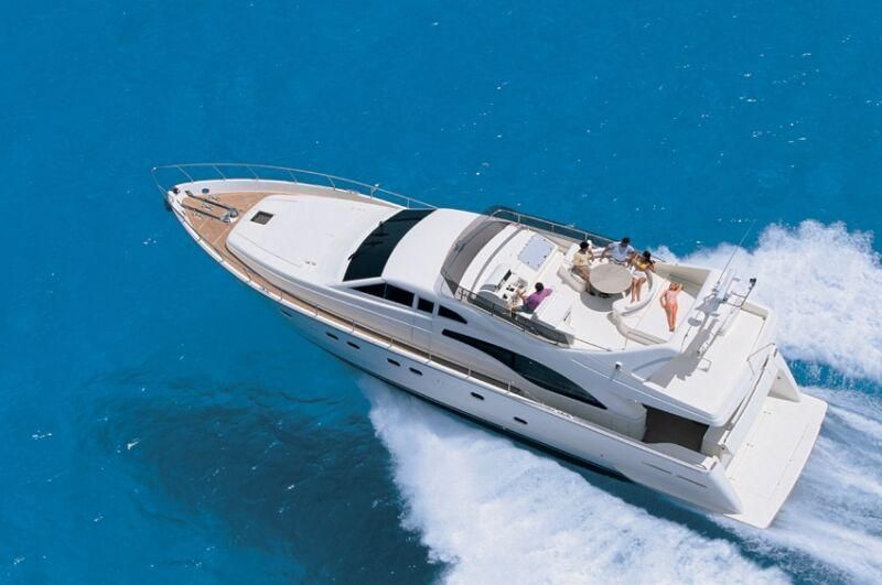 Ferretti 68 - 4 + 2 cab