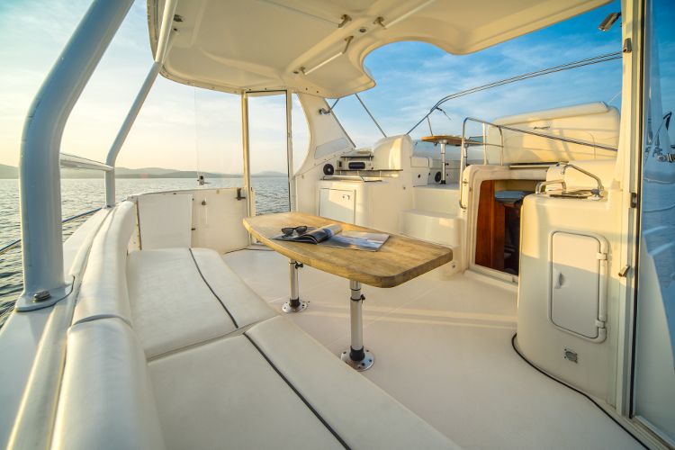 CRUISERS 395