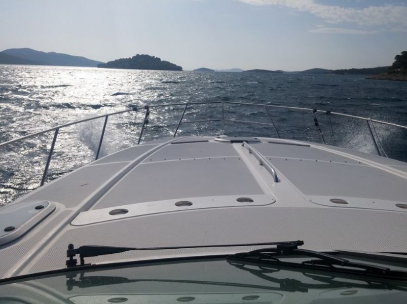 Bayliner 3685 Avanti