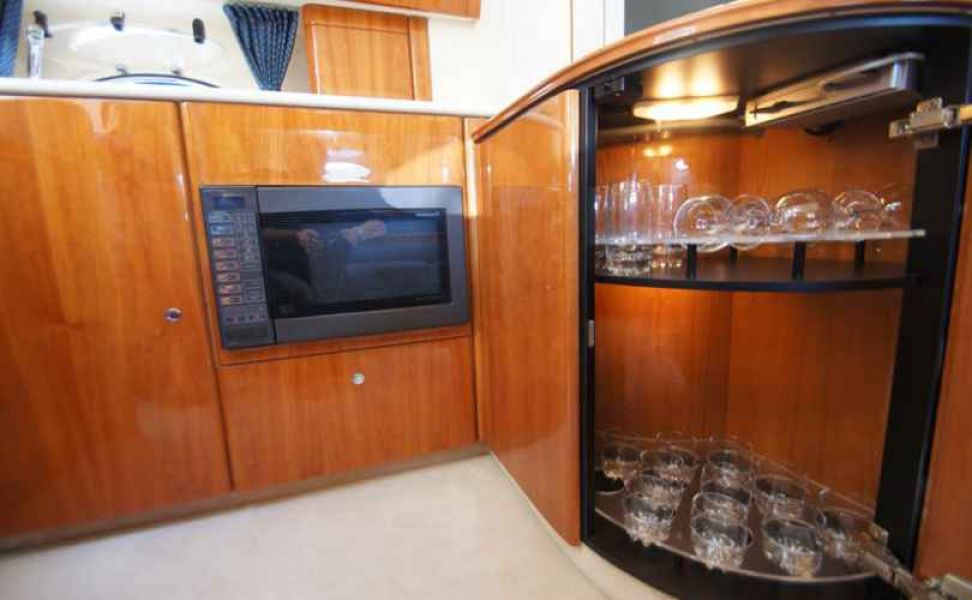 Princess V42