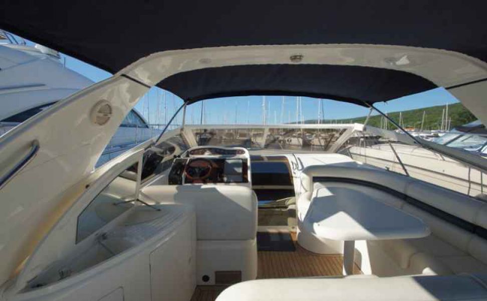 Princess V42