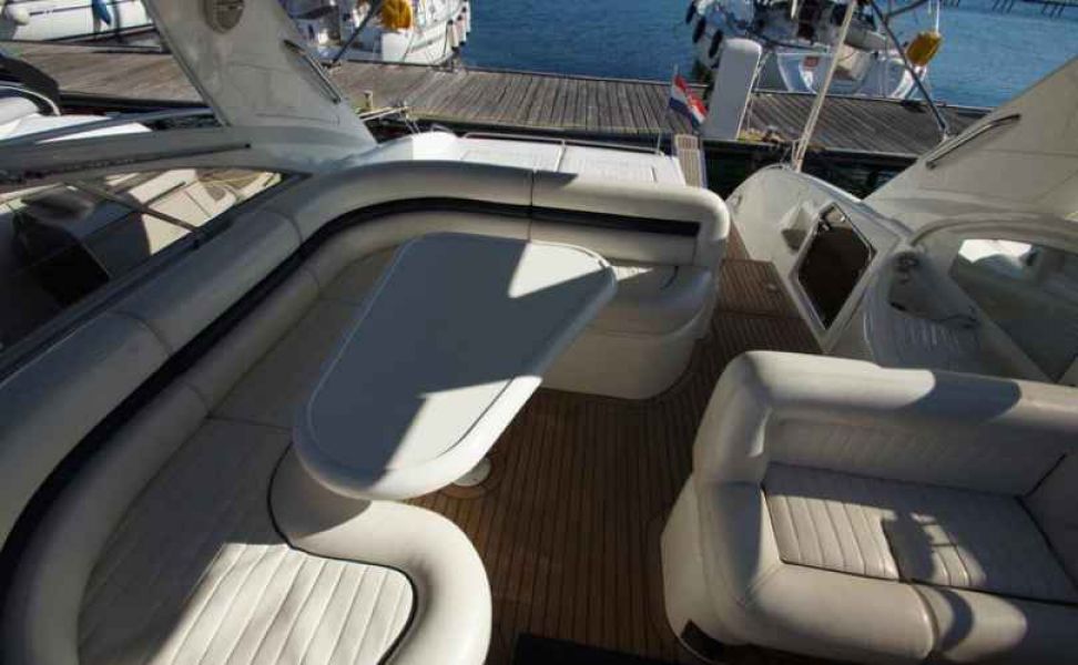 Princess V42