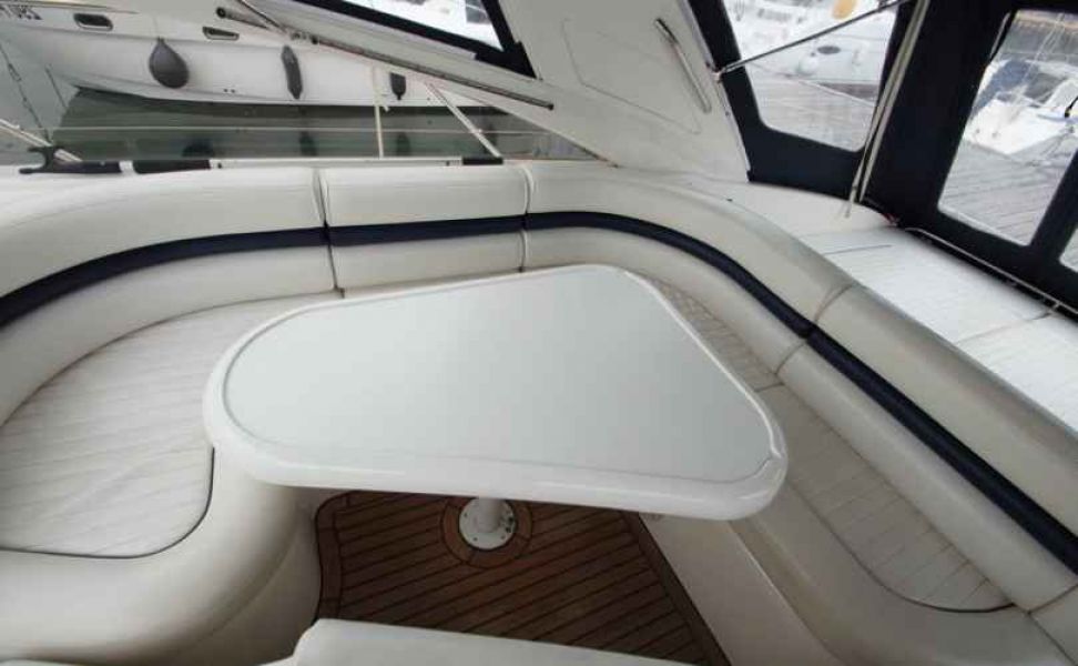 Princess V42