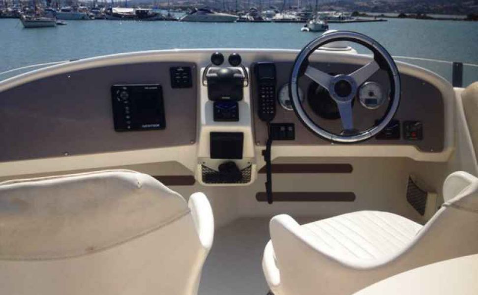 Prestige 32
