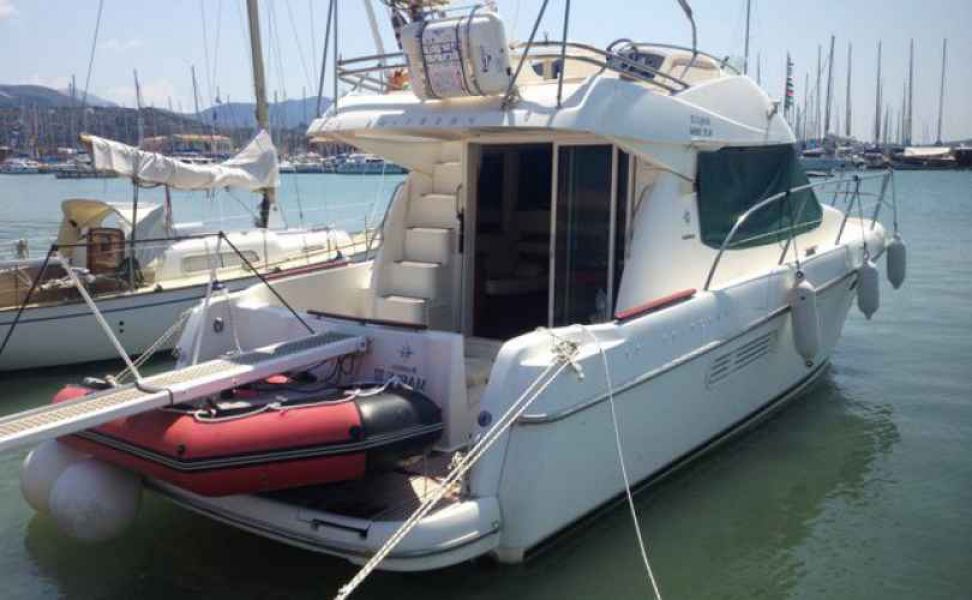 Prestige 32