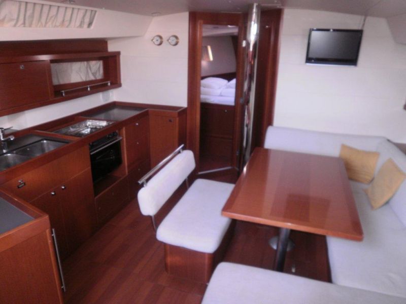 Oceanis 45