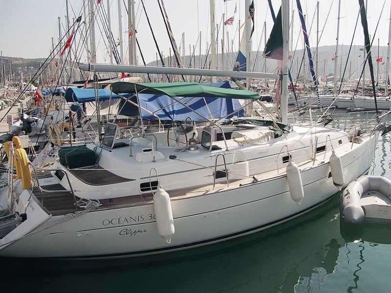 Sun Odyssey 32