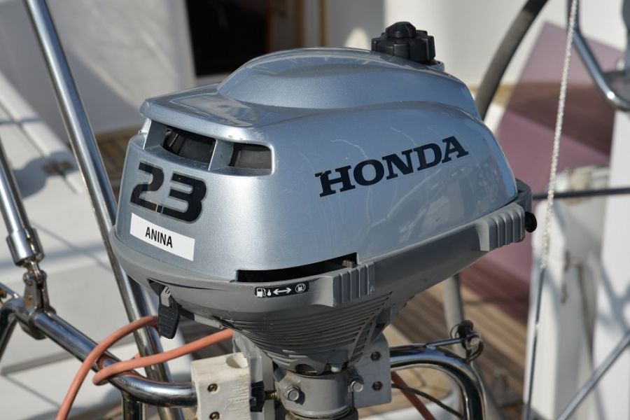 Hanse 320