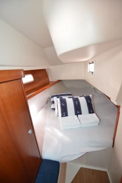Hanse 320