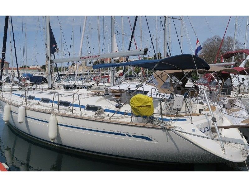 Bavaria 44