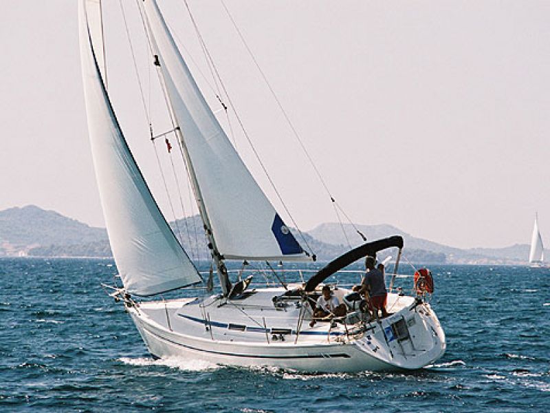 BAVARIA 32