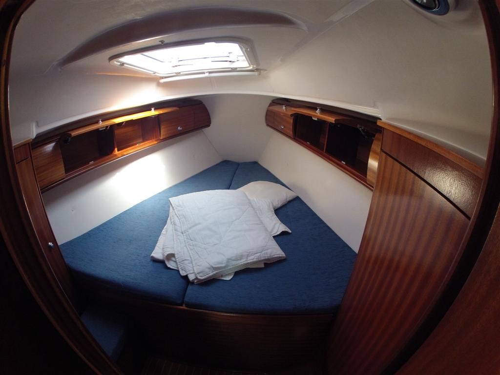 Bavaria 32