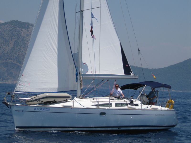 Sun Odyssey 35-3 Cabin