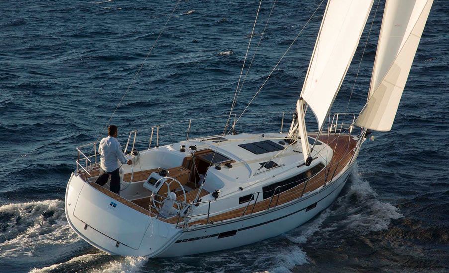 Sun Odyssey 349