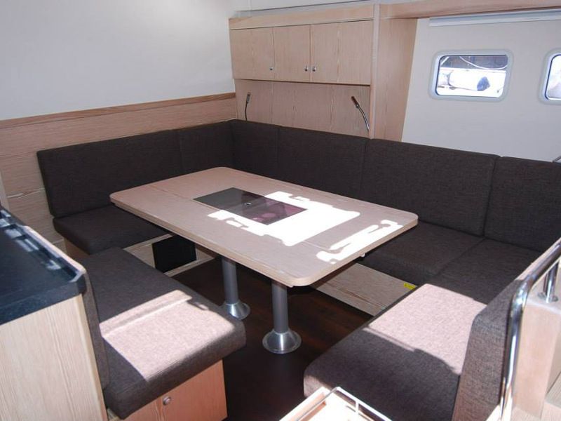 Hanse 575