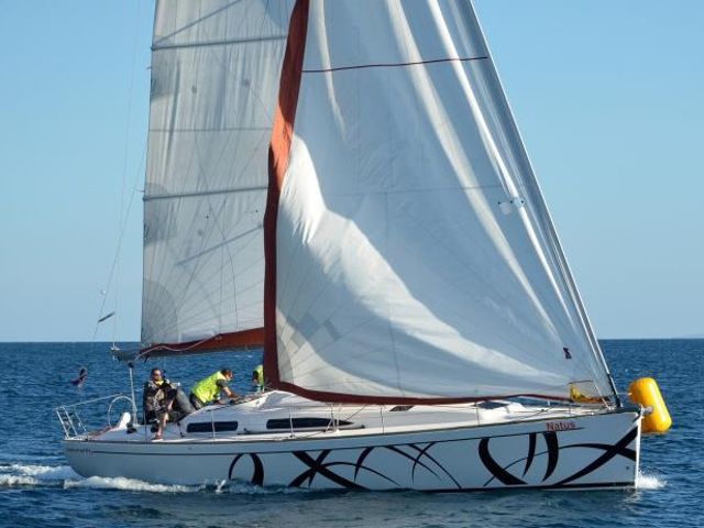 Salona 44