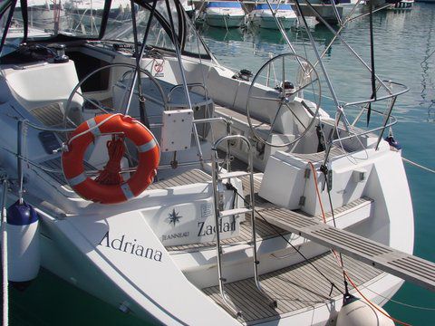 Dufour 385