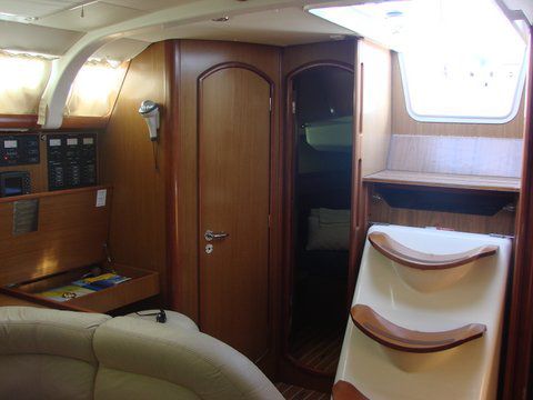 Dufour 385