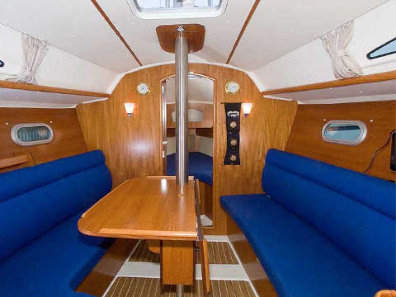 Sun Odyssey 32