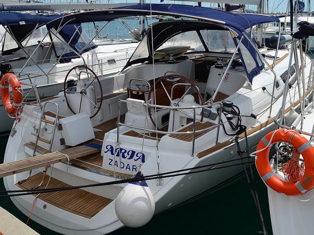 Sun Odyssey 44i