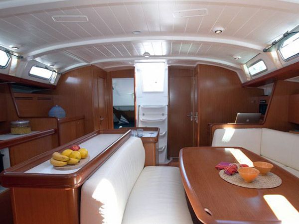 Cyclades 50.5