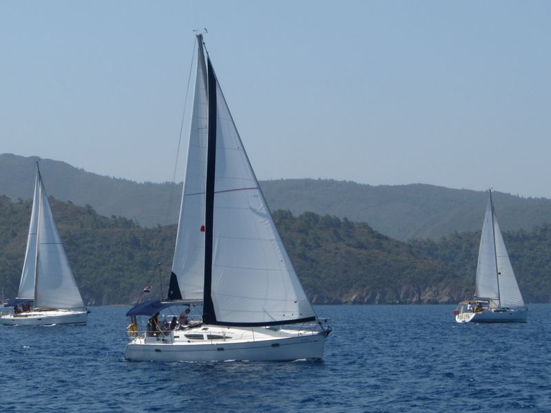 Sun Odyssey 35-2 Cabin