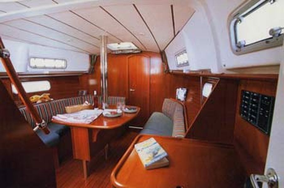 Oceanis 36CC