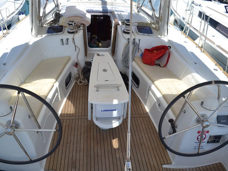 Oceanis 50 Family