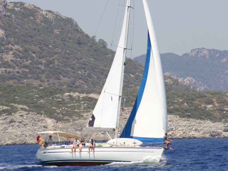 Bavaria 44