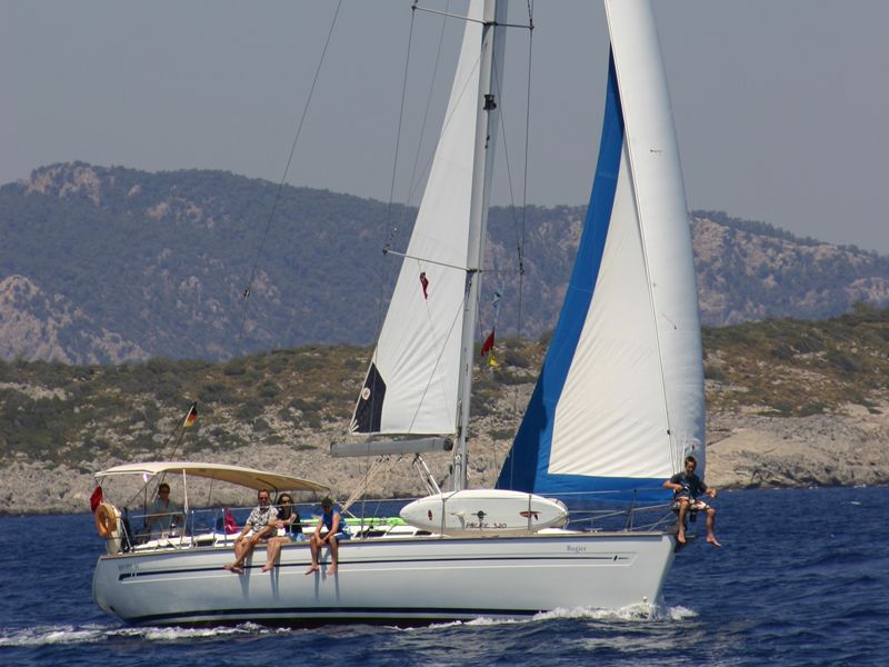 Bavaria 44