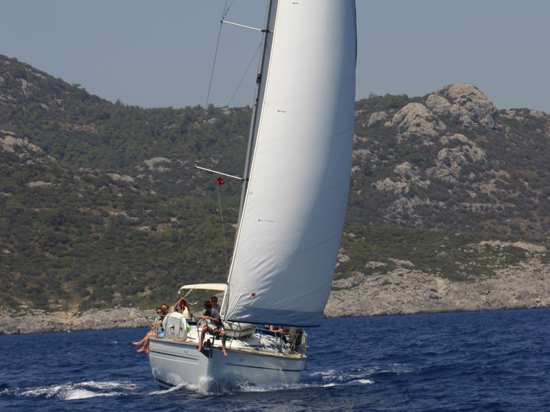Bavaria 44