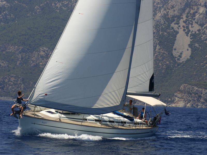 Bavaria 44