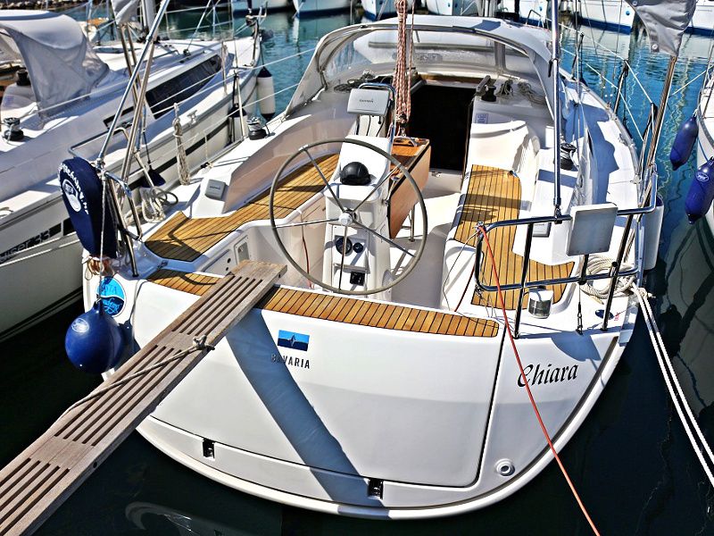 BAVARIA C 33 