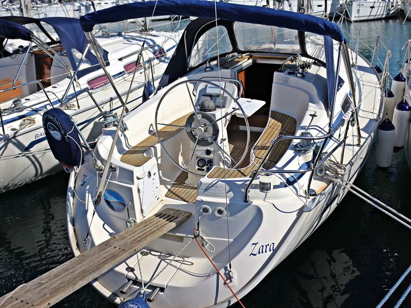 BAVARIA 32